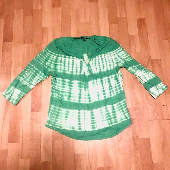 Brand new green long sleeve tie dye shirt, soft material. - Picture 1 of 2